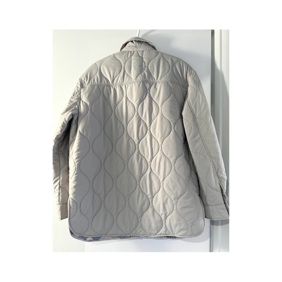 Oversized Quilted Jacket - Picture 4 of 6